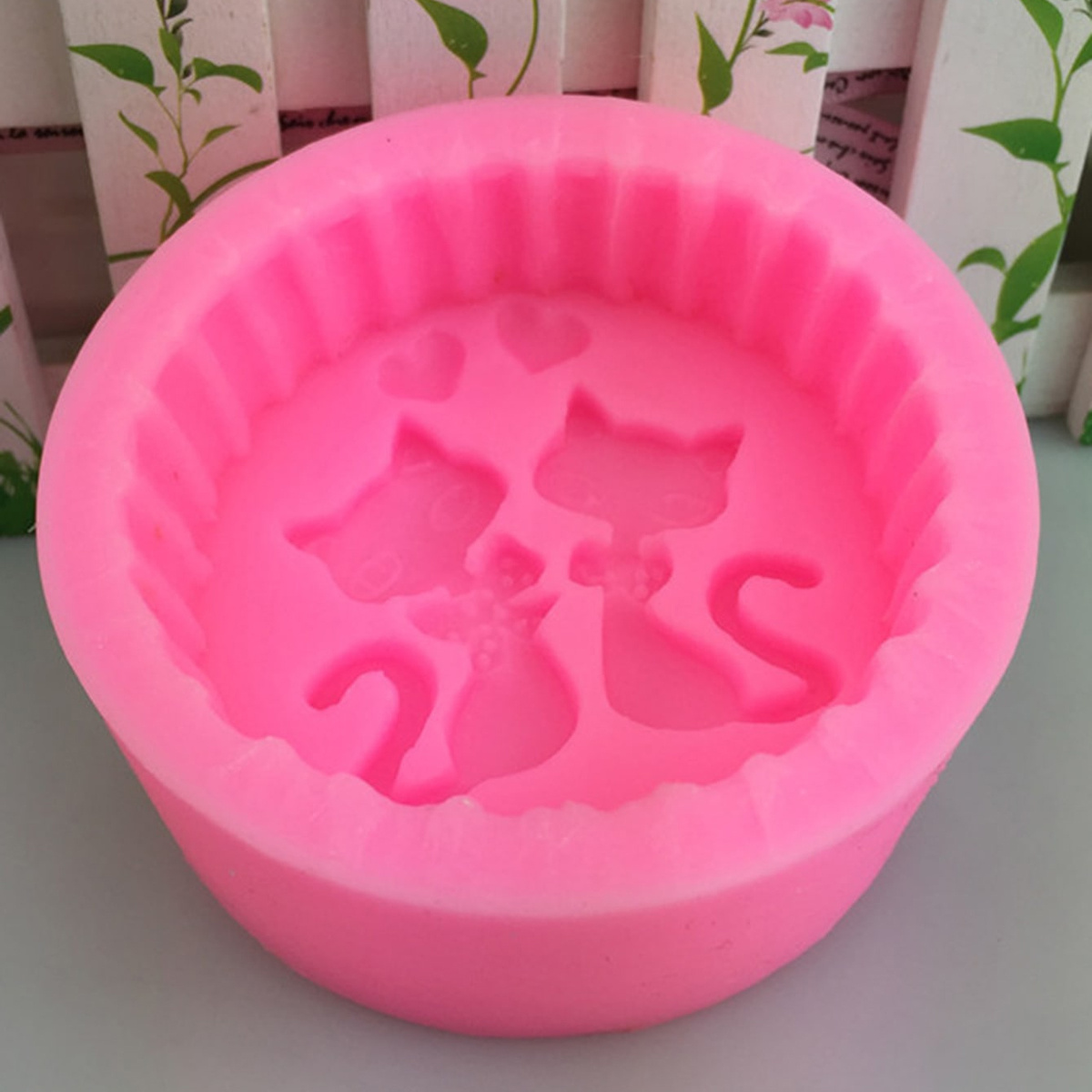 1-Piece Silicone Cat Soap Mold - огляд і ціна Candle Making Tips